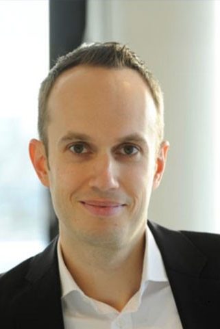 Dominik Papies