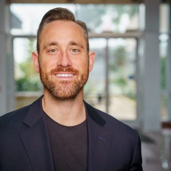 Aaron Rosengren headshot