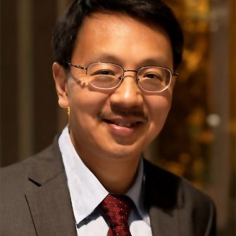 Headshot of Dr Qing Li
