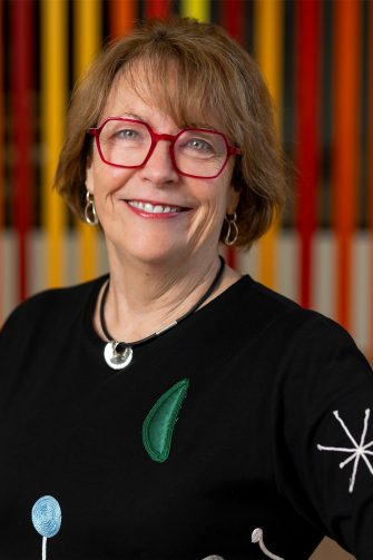 Cheryl Jones headshot
