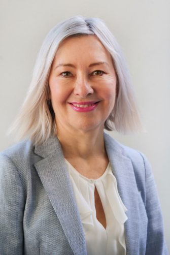 Julie Dixon